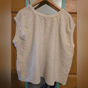 Universal Thread Cream Textured Muscle Tee